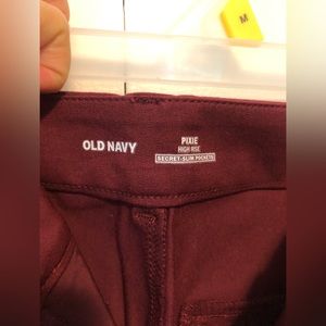 NWT Burgundy pixie pants high rise secret slim pockets